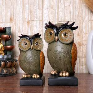 Decorative Owl Figurine Set – Handcrafted Resin Sculpture – 3 Sizes Available (17cm, 15cm, 13cm)