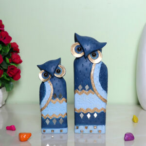 Decorative Golden Owl Figurine Set – Handcrafted Showpiece (Large: 19cm H x 6cm L x 4cm D, Small: 14cm H x 5cm L x 4cm D)