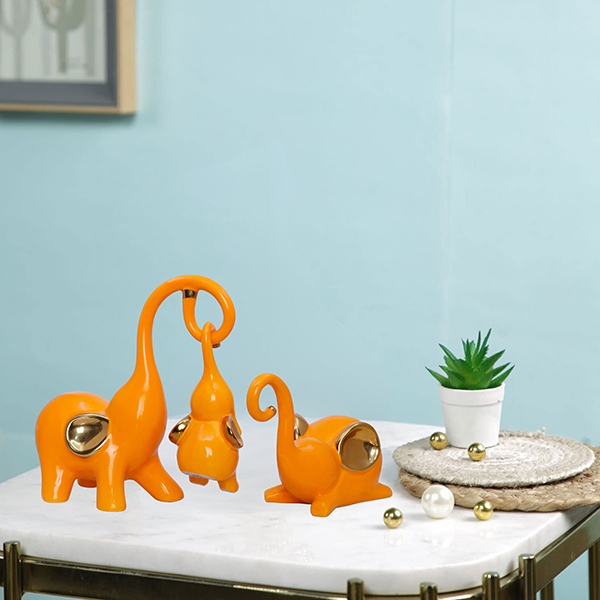Orange  Polyresin Elephant Family – Set of 3 Decor  H- 18 cm,11cm,